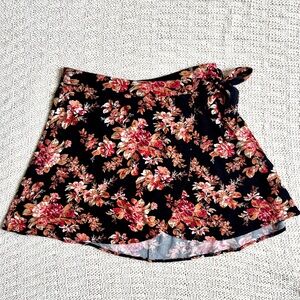 American Eagle Floral Knot Side Wrap Skirt | Black & Orange | Size: S | Women